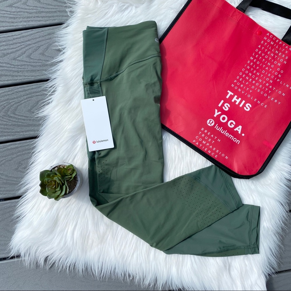 Lululemon Uncovered Strength Crop Leggings - Picture 1 of 7